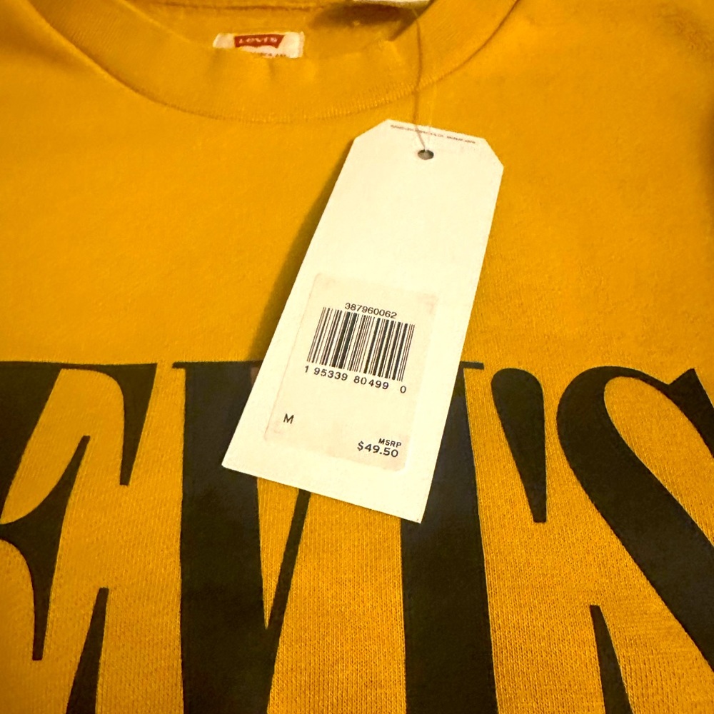 Levis Mustard yellow hoodie size medium